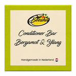 Beesha Conditioner Bar Bergamot & Ylang — vaste conditioner in doosje