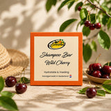 Sfeerfoto van Beesha Shampoo Bar Wild Cherry, vaste shampoo